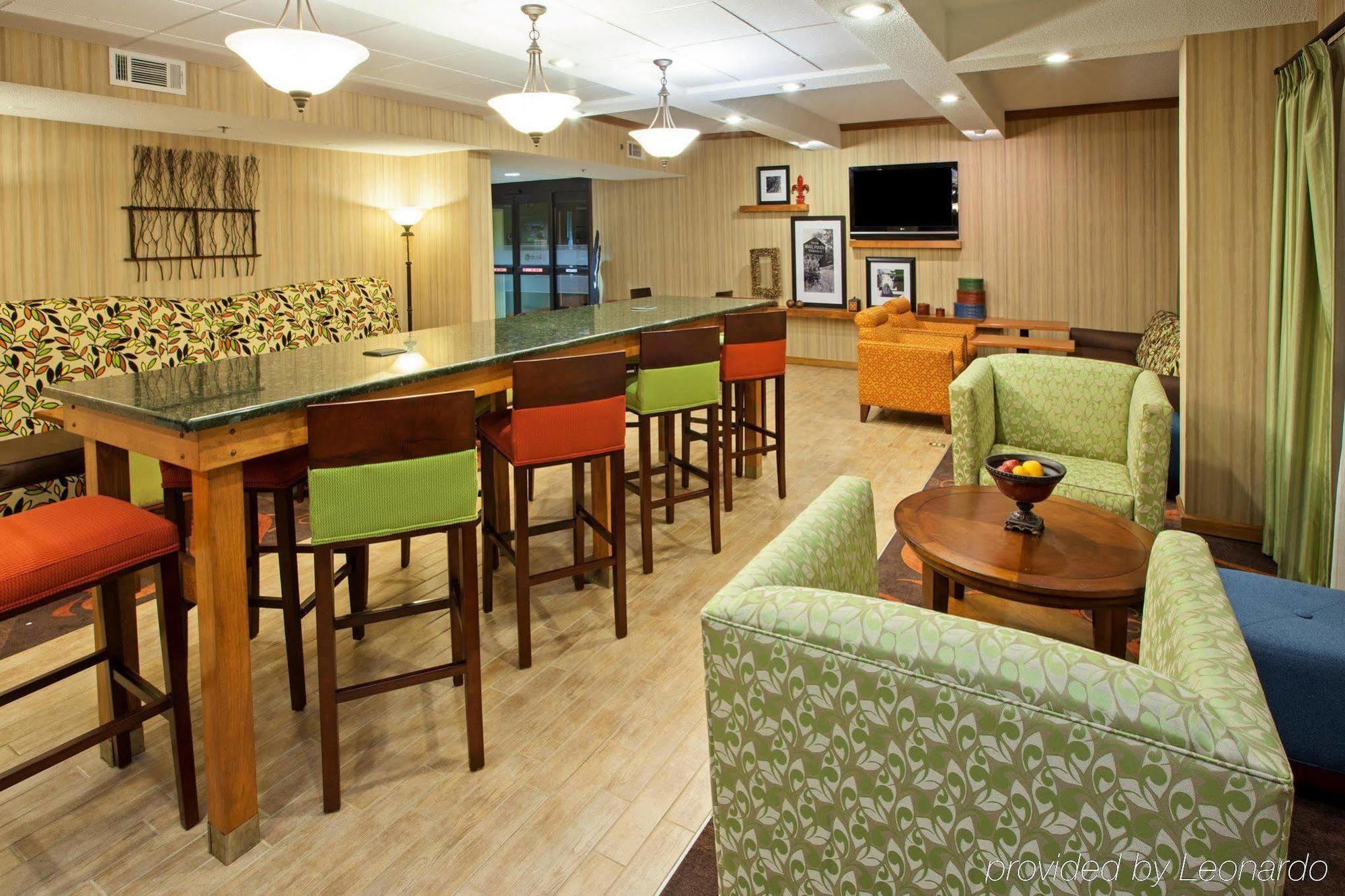Hampton Inn Бардстаун Ресторан фото